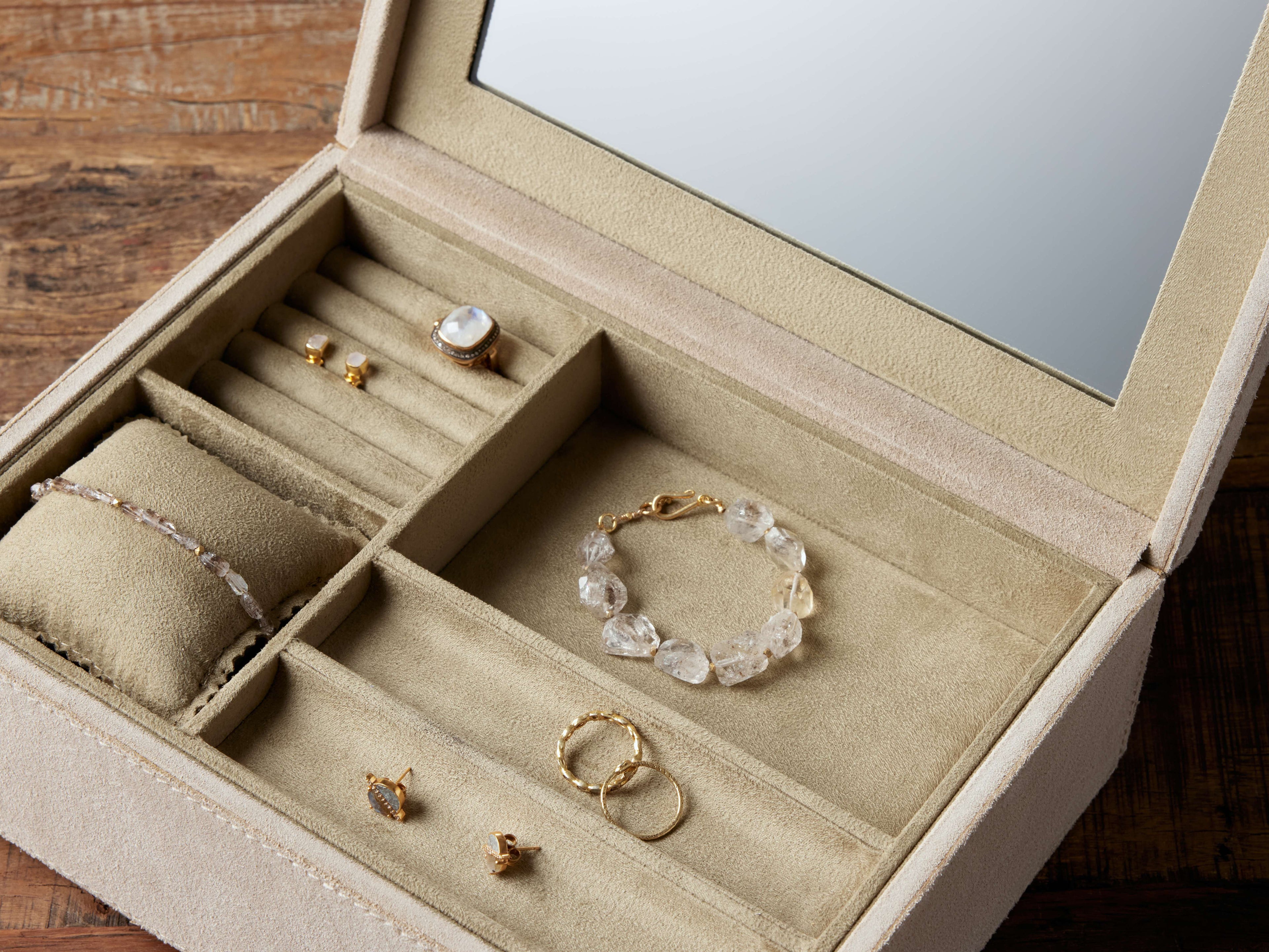 Meline Suede Jewelry Box